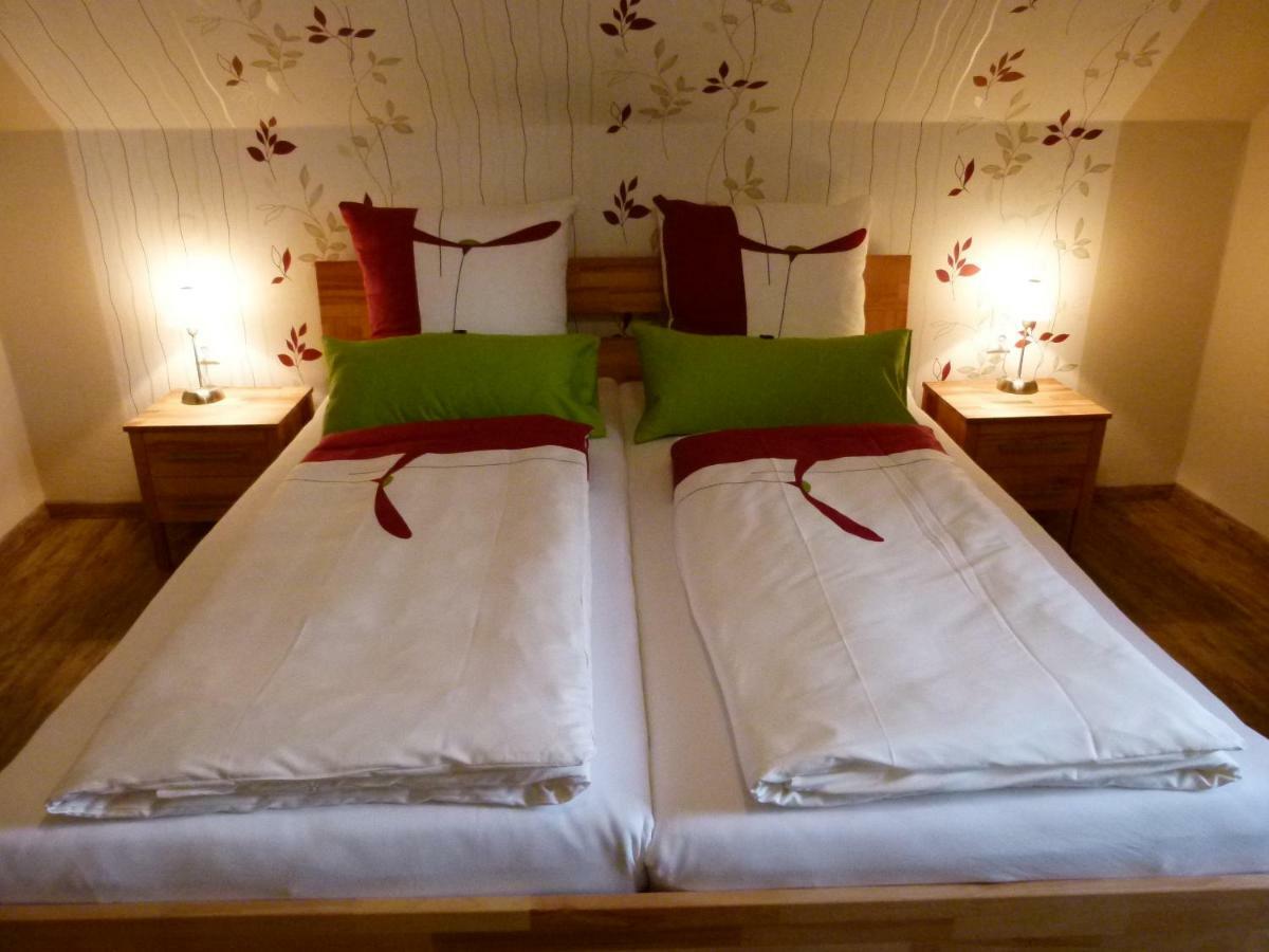 Gaestehaus Spatzennest Maikammer Buitenkant foto