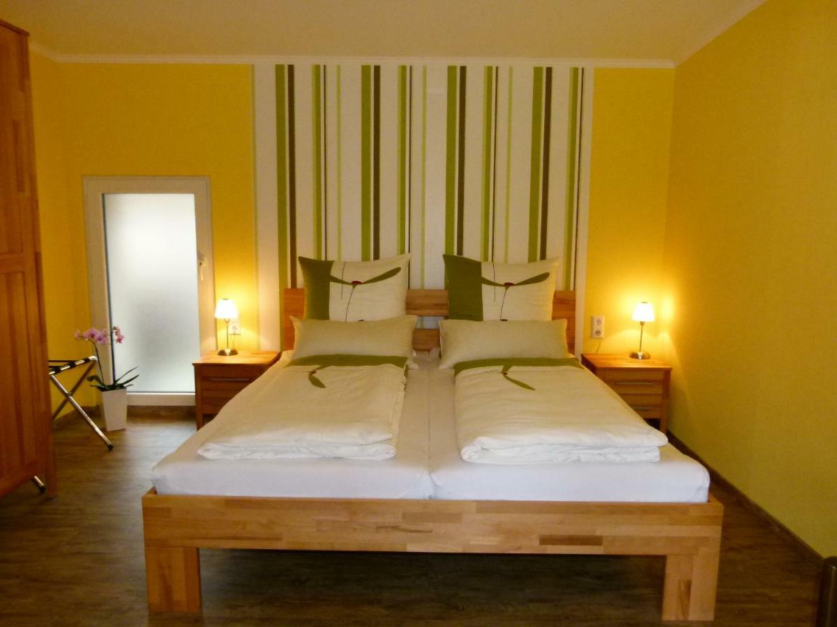 Gaestehaus Spatzennest Maikammer Buitenkant foto